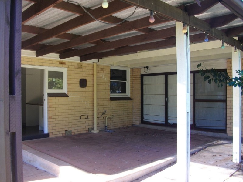 18 Beaminster Road, Elizabeth Park SA 5113