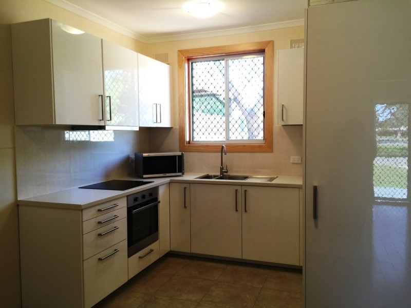 17 Grateley Street, Elizabeth Grove SA 5112