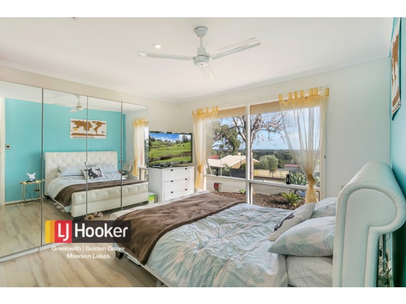 64 Coomurra Drive, Salisbury Heights SA 5109