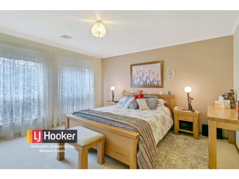 14 Lake Fortesque Avenue, Greenwith SA 5125