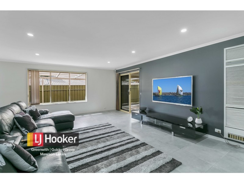 8 Manorhall Court, Salisbury Heights SA 5109