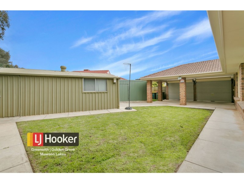 8 Manorhall Court, Salisbury Heights SA 5109