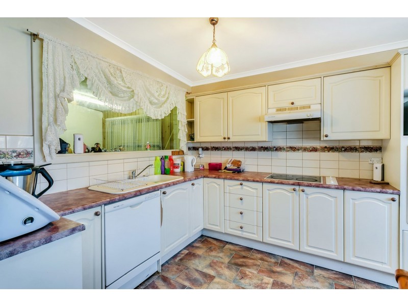 7 Hibiscus Street, Elizabeth Vale SA 5112