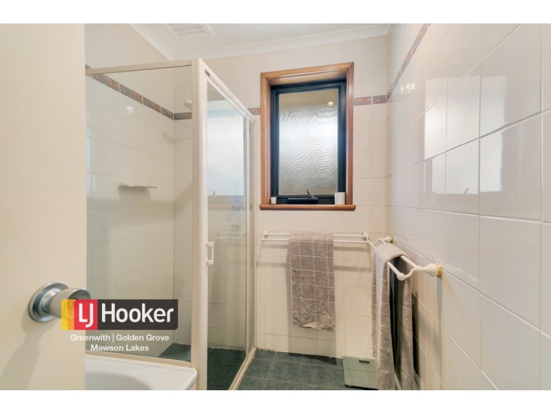 25 Lubbock Court, Wynn Vale SA 5127