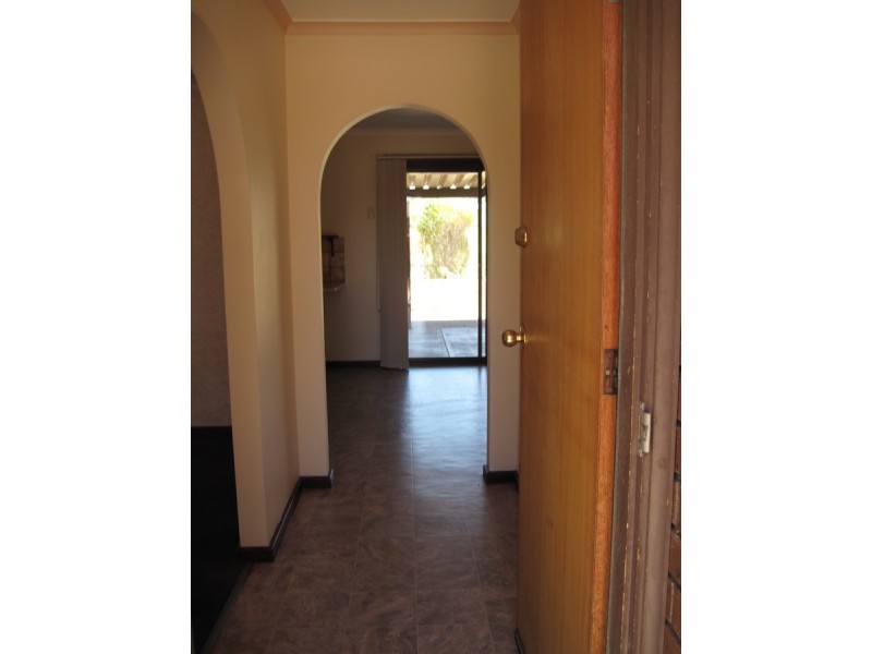 29 Wachtel Crescent, Burton SA 5110