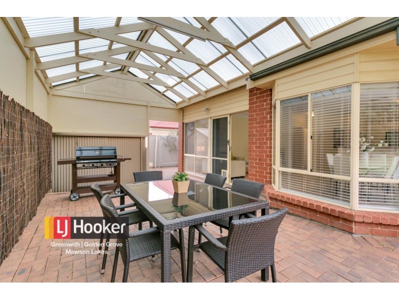 10 Sinclairs Walk, Greenwith SA 5125