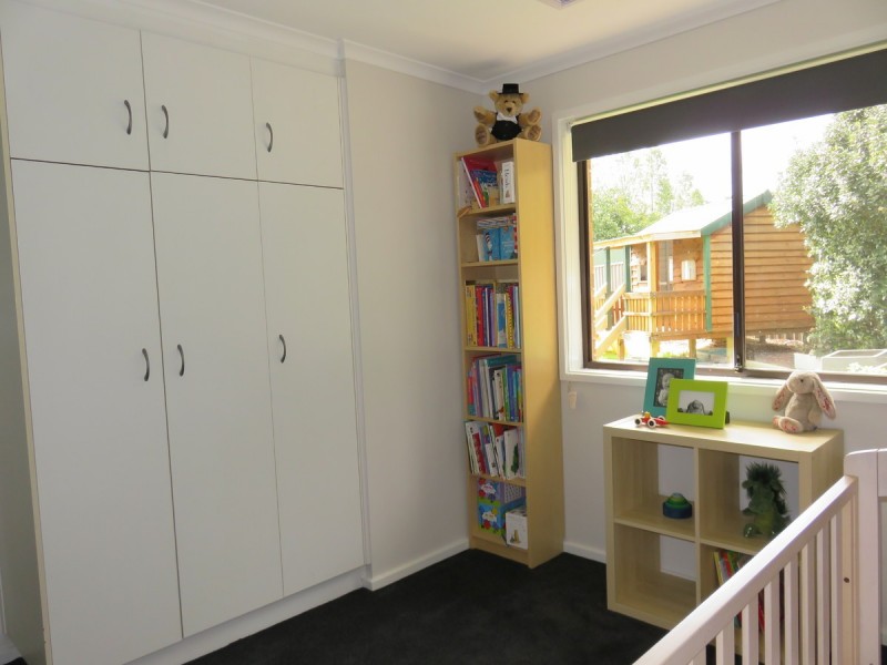 25 Blaxland Avenue, Wynn Vale SA 5127