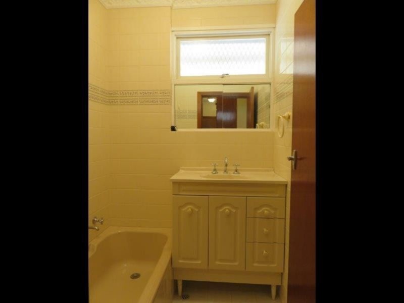 123 Harvey Road, Elizabeth Grove SA 5112