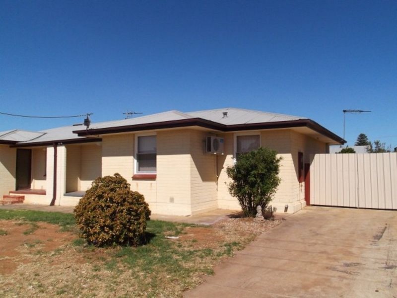 3 Moulds Crescent, Smithfield SA 5114