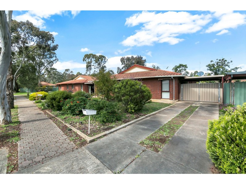 16 Weston Court, Para Hills West SA 5096