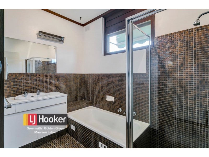 35 Taworri Road, Fairview Park SA 5126