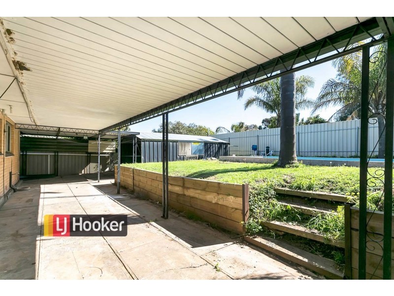 22 Milne Road, Para Hills SA 5096