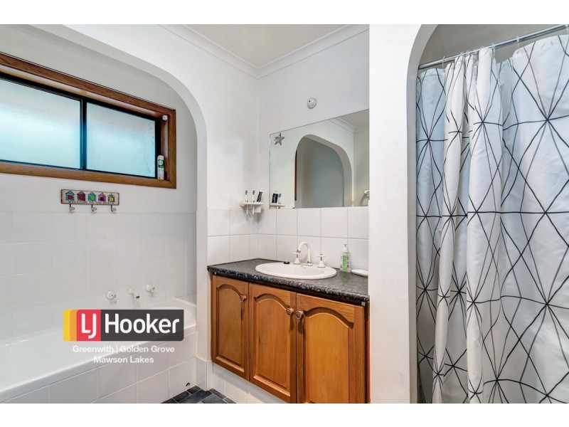 15 Trebbiano Street, Wynn Vale SA 5127