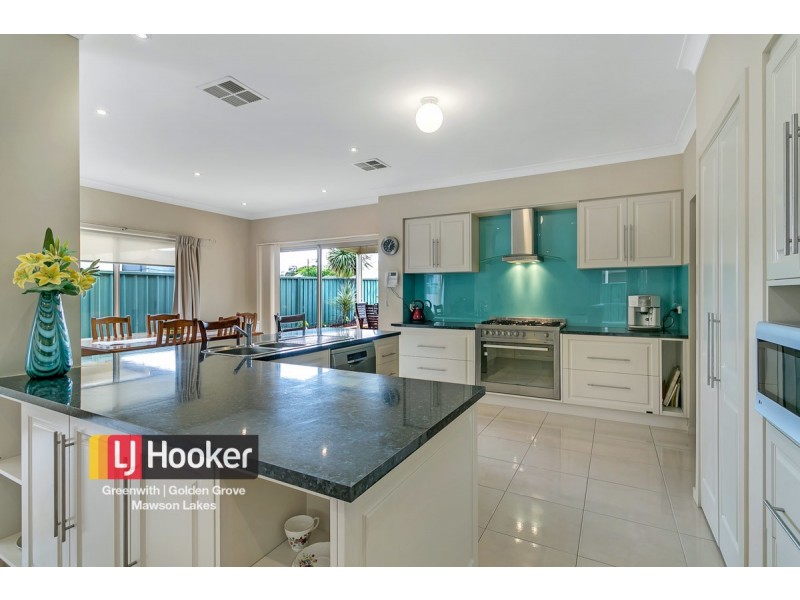 22 Franklin Avenue, Mawson Lakes SA 5095