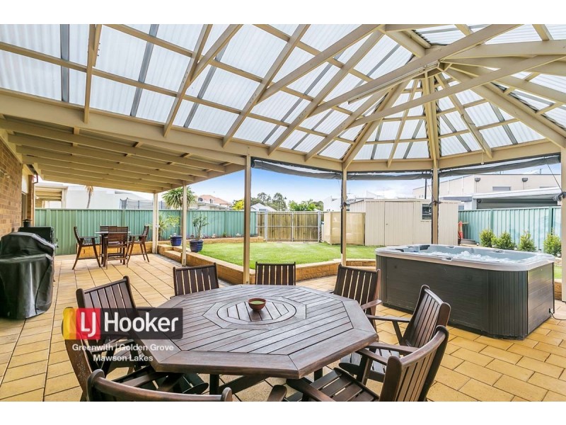 22 Franklin Avenue, Mawson Lakes SA 5095