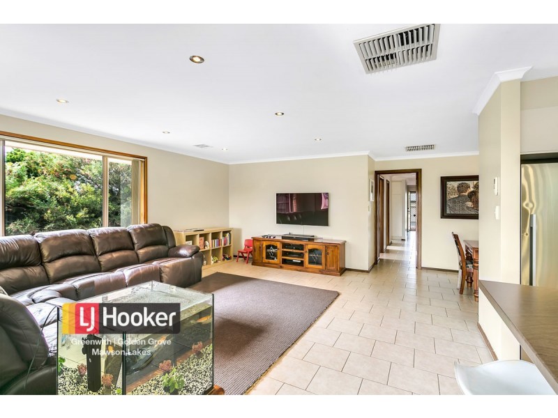 9 Fatchen Court, Greenwith SA 5125