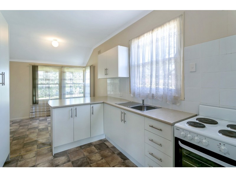 252 Midway Road, Elizabeth Downs SA 5113