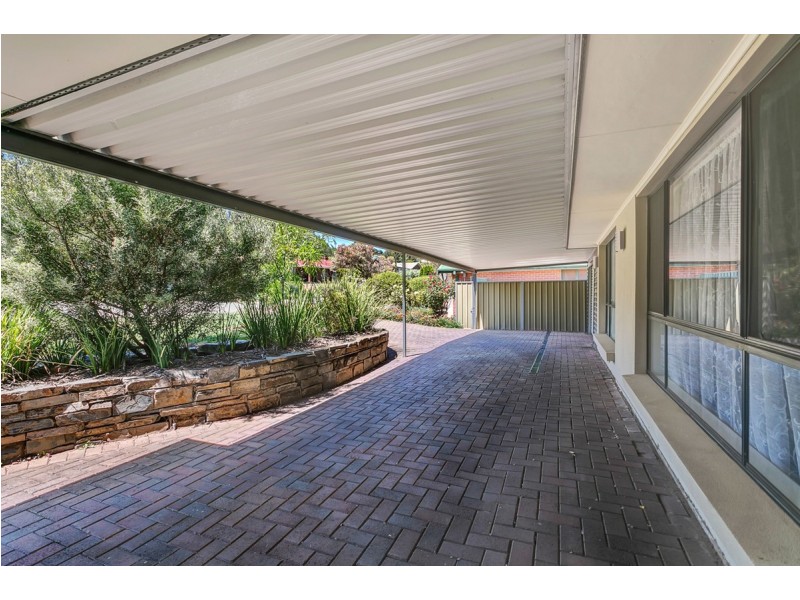 22 Arunta Drive, Salisbury Heights SA 5109