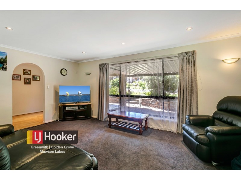 22 Arunta Drive, Salisbury Heights SA 5109