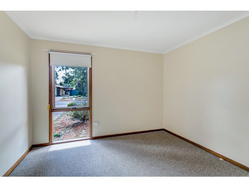 14 Weston Court, Para Hills West SA 5096