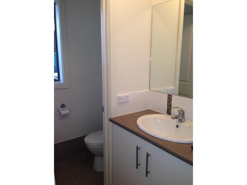 15B Queen Street, Smithfield SA 5114