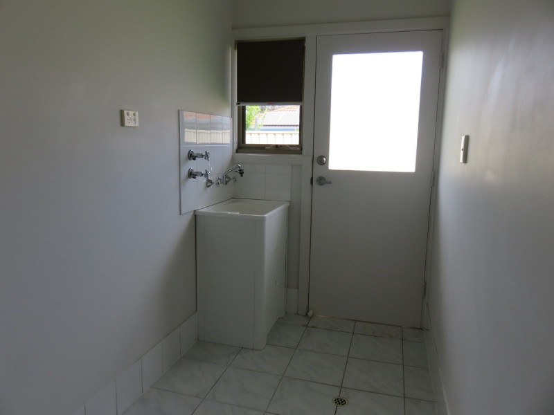 8/5-7 Rosette Avenue, Para Hills West SA 5096