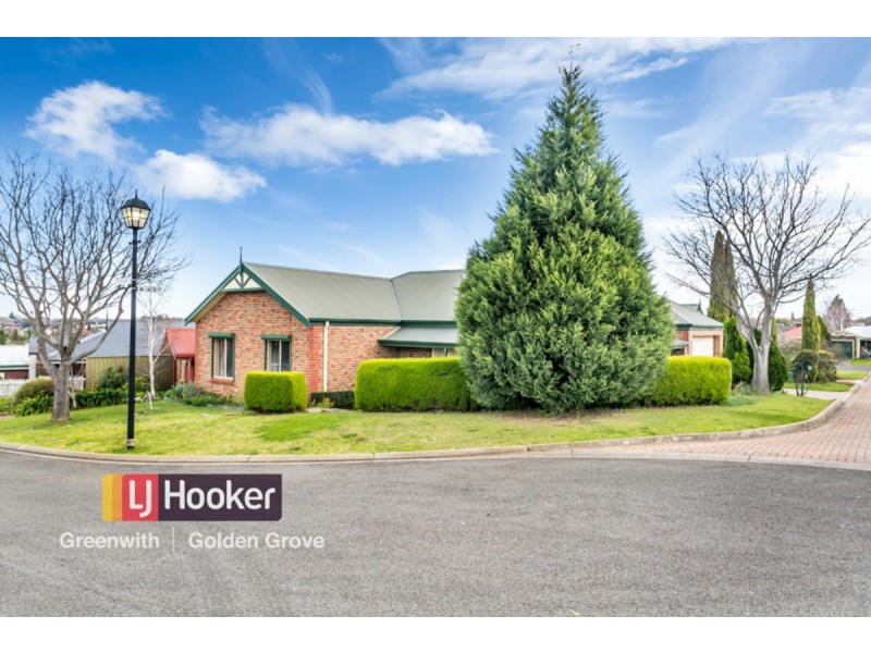 17 Debenham Court, Greenwith SA 5125