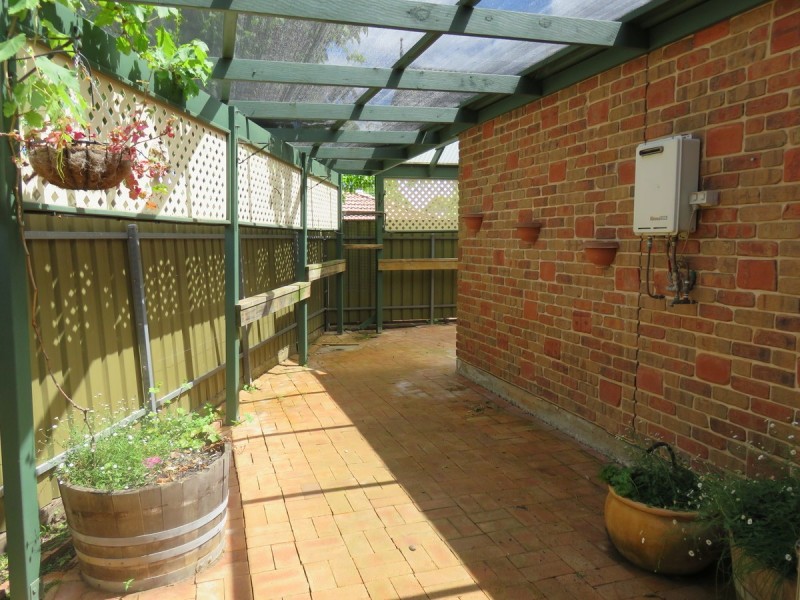 17 Debenham Court, Greenwith SA 5125