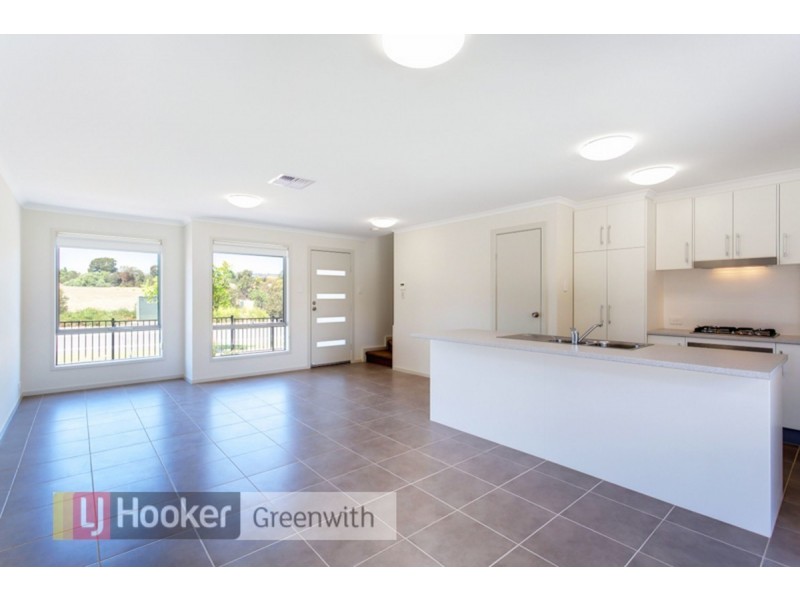 17 Oakridge Circuit, Golden Grove SA 5125