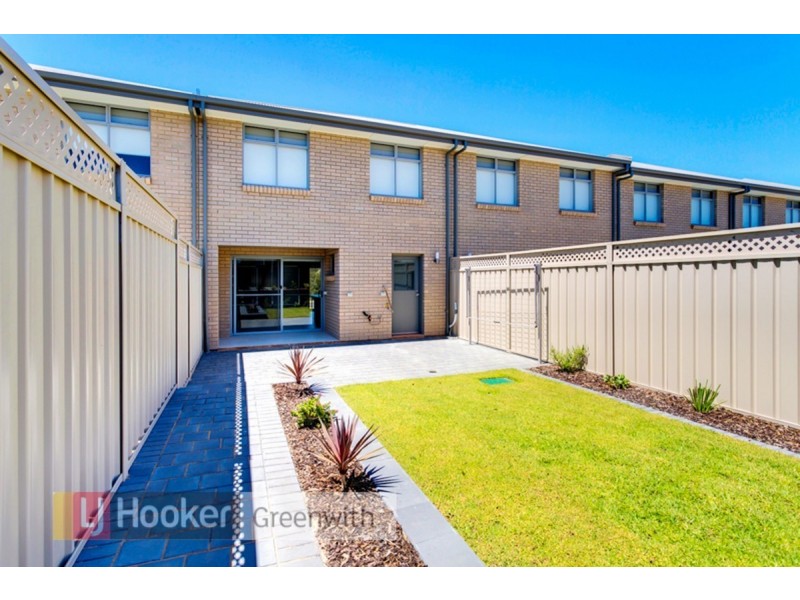 17 Oakridge Circuit, Golden Grove SA 5125