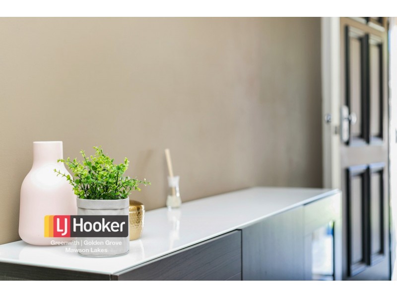 17 Mallard Crescent, Mawson Lakes SA 5095