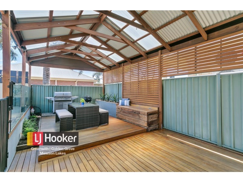 17 Mallard Crescent, Mawson Lakes SA 5095