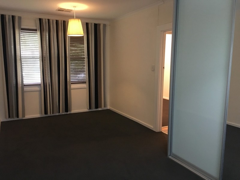 18 Beaminster Road, Elizabeth Park SA 5113
