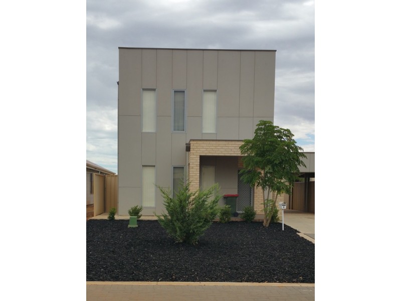 4 Glades Walk, Smithfield Plains SA 5114