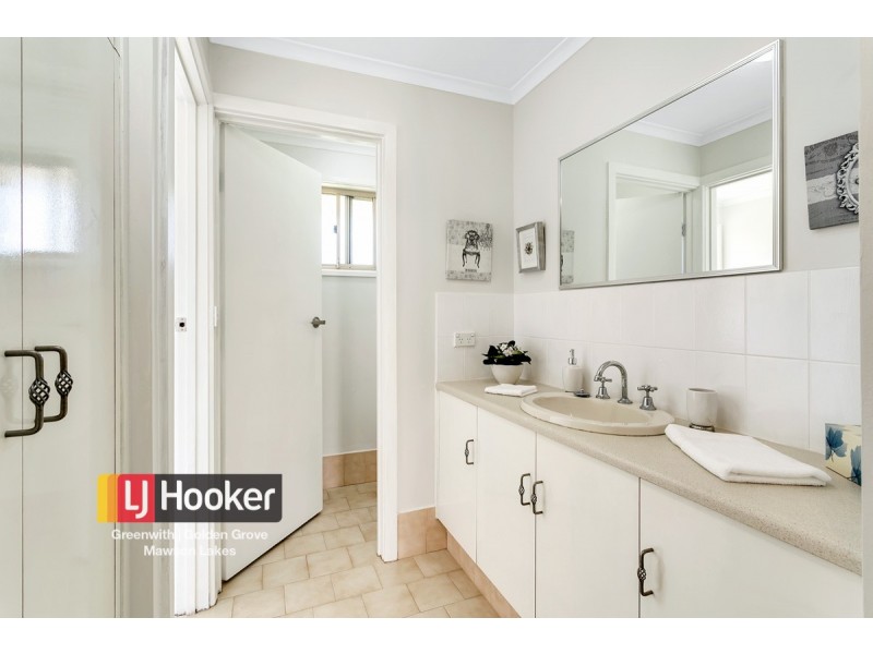 10 Barrett Court, Golden Grove SA 5125