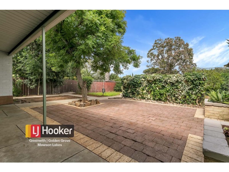 20 Sandleheath Road, Elizabeth Grove SA 5112