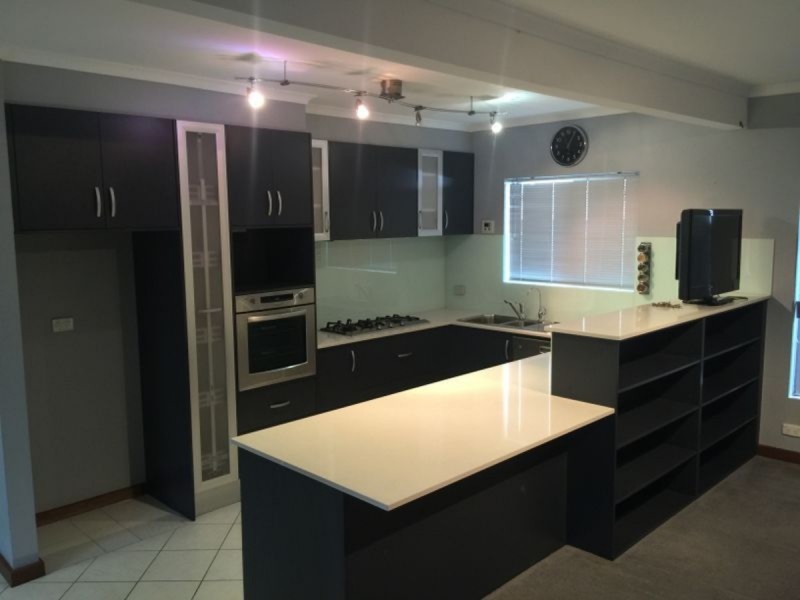 19 Hampton Court, Wynn Vale SA 5127