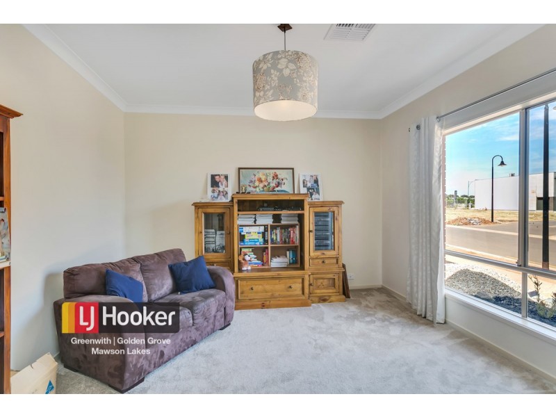 6 River Darling Pass, Blakeview SA 5114