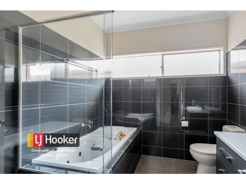 6 River Darling Pass, Blakeview SA 5114