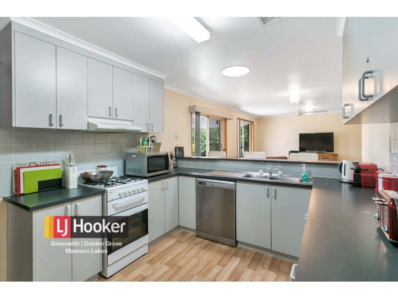 25 Samuel Court, Greenwith SA 5125