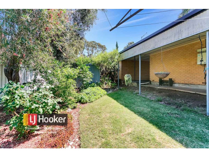 8 Littler Drive, Fairview Park SA 5126