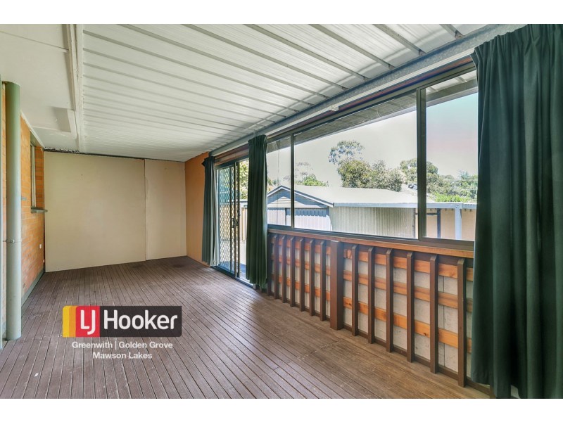 6 Canterbury Crescent, Valley View SA 5093