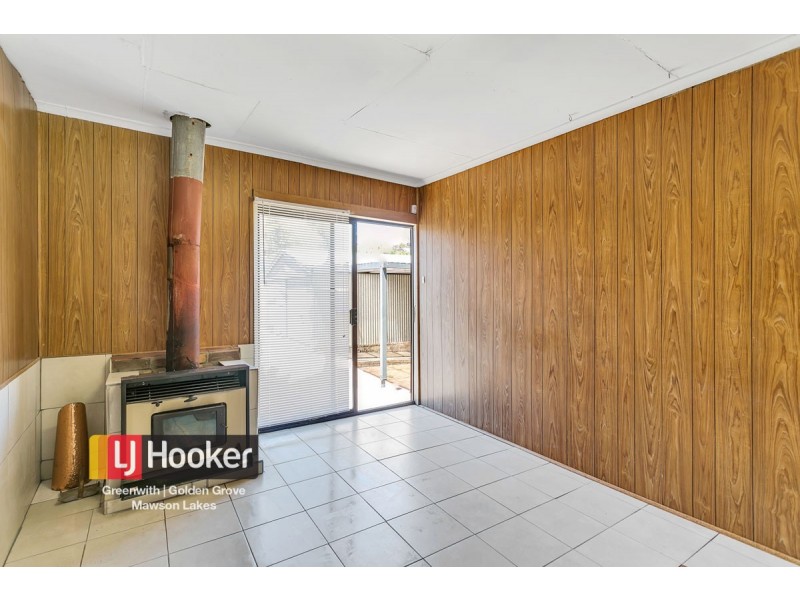 6 Canterbury Crescent, Valley View SA 5093