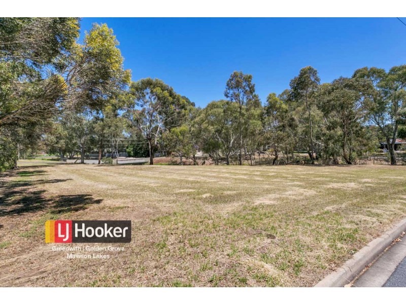6 Canterbury Crescent, Valley View SA 5093