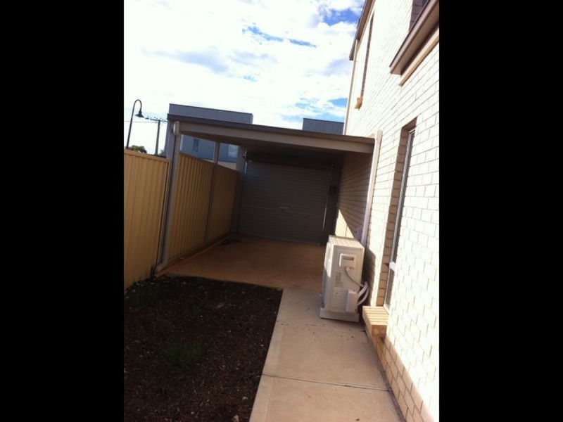 4 Parkside Walk, Smithfield Plains SA 5114