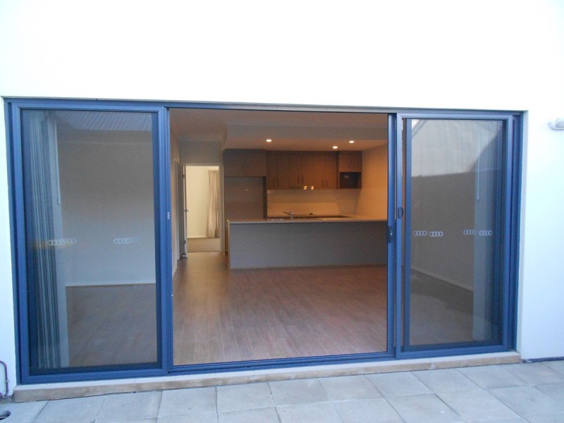 16 St Elias Street, Mawson Lakes SA 5095