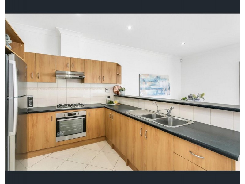 9 Sandpiper Chase, Mawson Lakes SA 5095