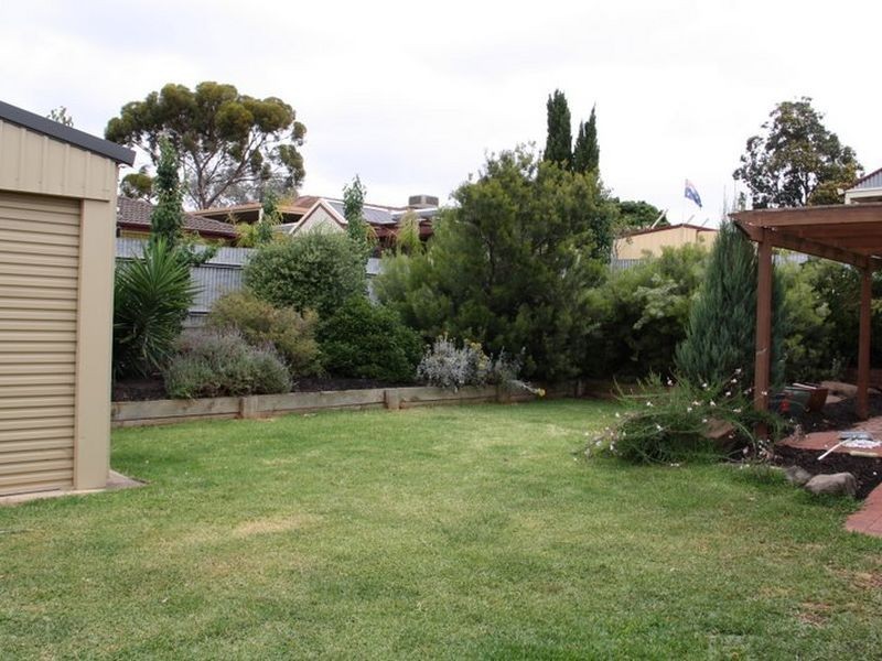 20 Currawong Crescent, Modbury Heights SA 5092