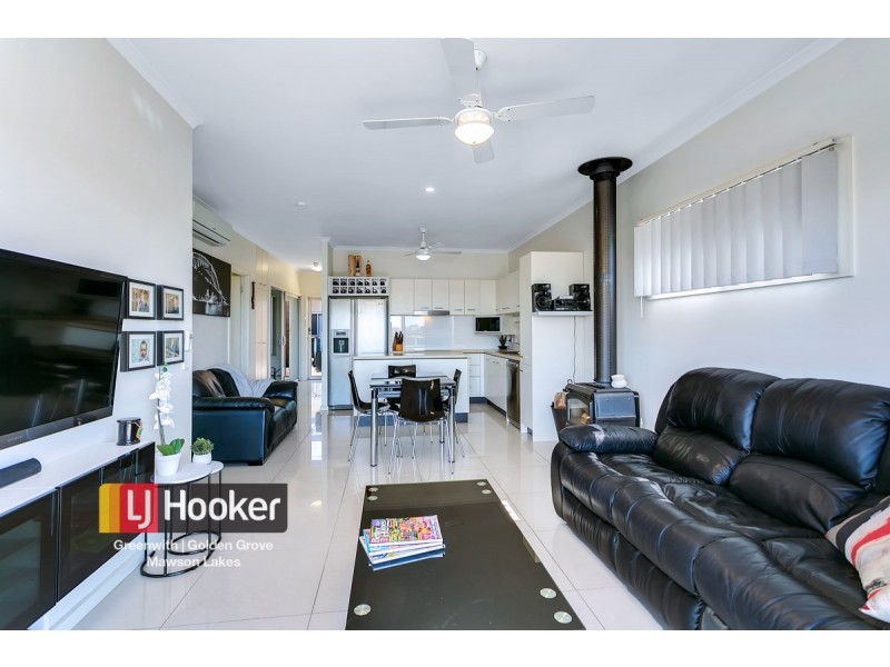 37/10 Light Common, Mawson Lakes SA 5095
