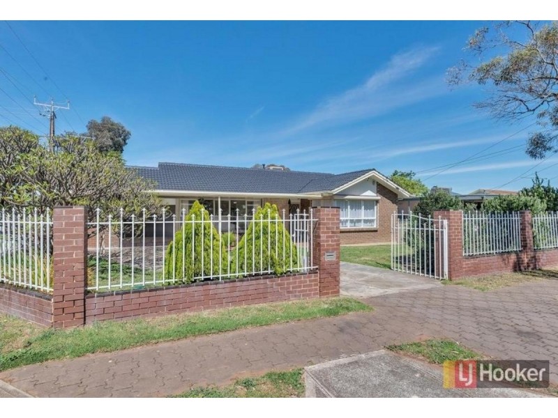 27 Boronia Avenue, Salisbury East SA 5109